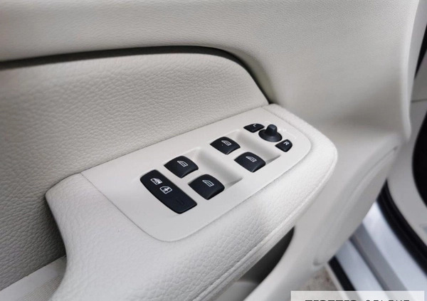 Volvo V60 cena 159900 przebieg: 67080, rok produkcji 2020 z Kościerzyna małe 529